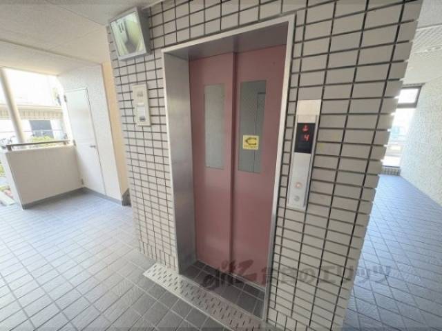 エレベーター