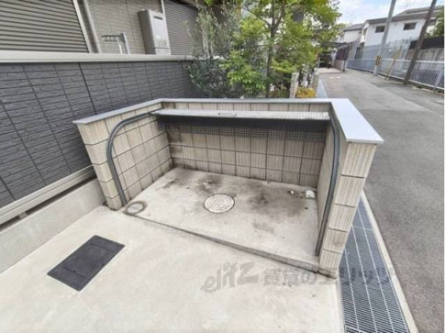 ゴミ置き場