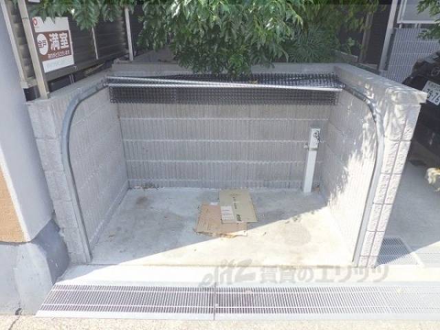 ゴミ置き場
