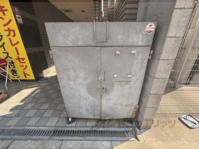 ゴミ置き場