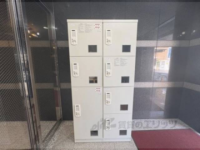 宅配ボックス