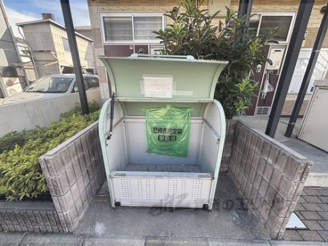 ゴミ置き場