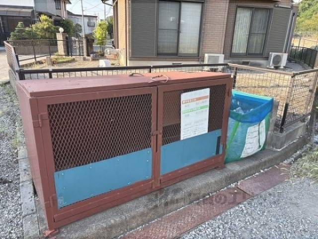 ゴミ置き場