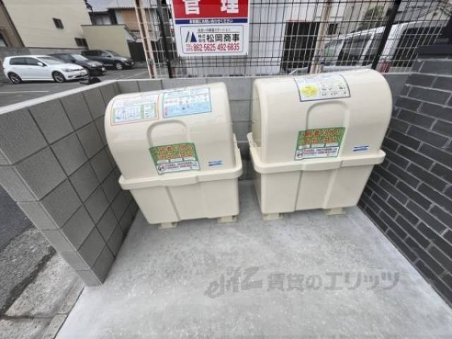 ゴミ置き場