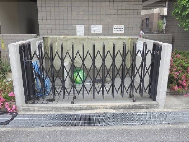 ゴミ置き場