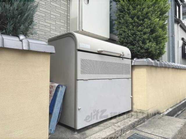 ゴミ置き場