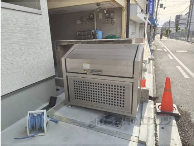 ゴミ置き場