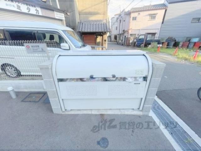 ゴミ置き場