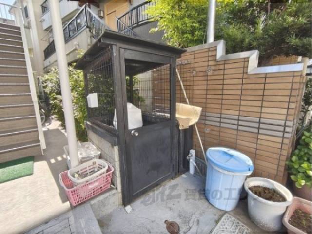ゴミ置き場