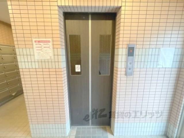 エレベーター