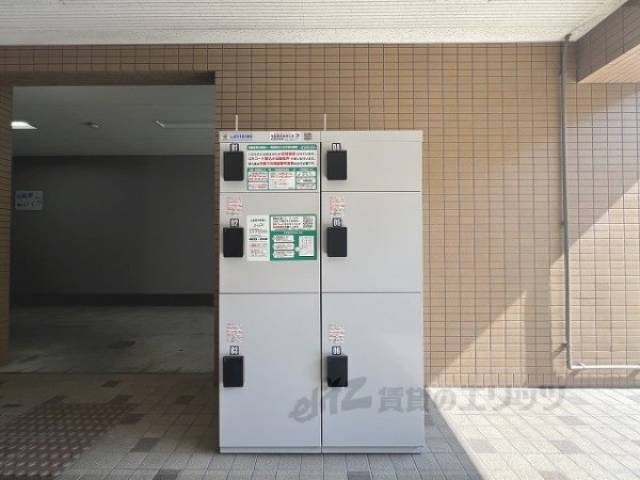 宅配ボックス