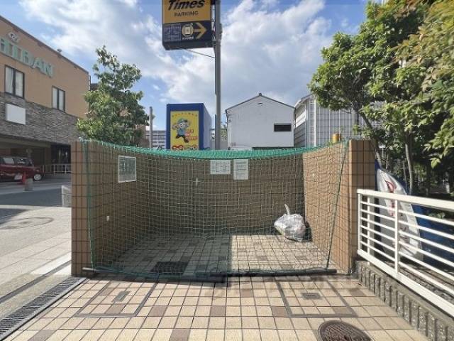 ゴミ置き場