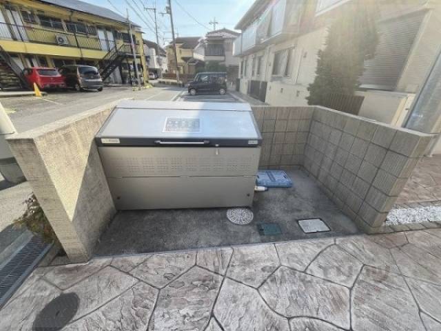ゴミ置き場