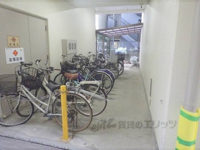 駐輪場