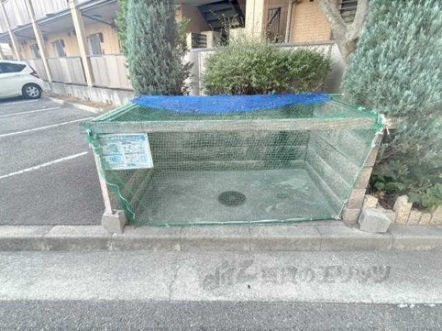 ゴミ置き場
