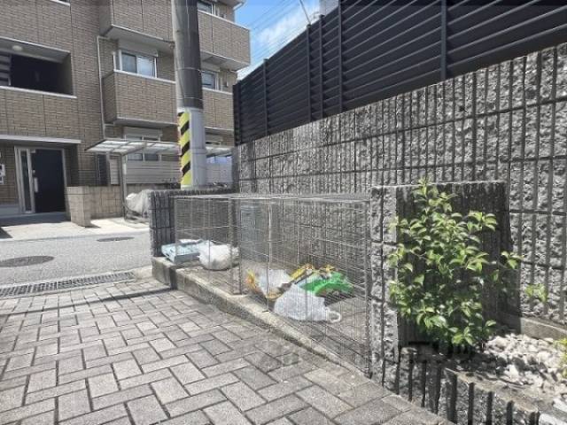 ゴミ置き場