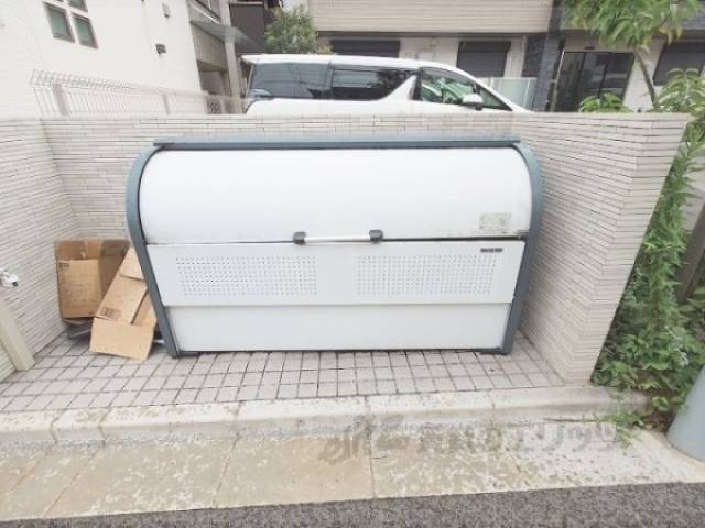 ゴミ置き場