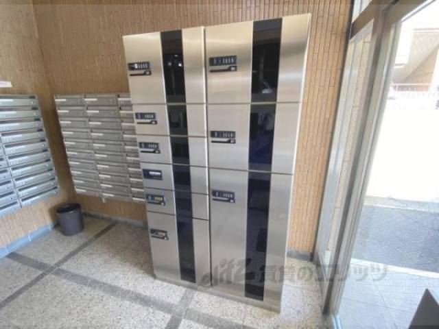 宅配ボックス