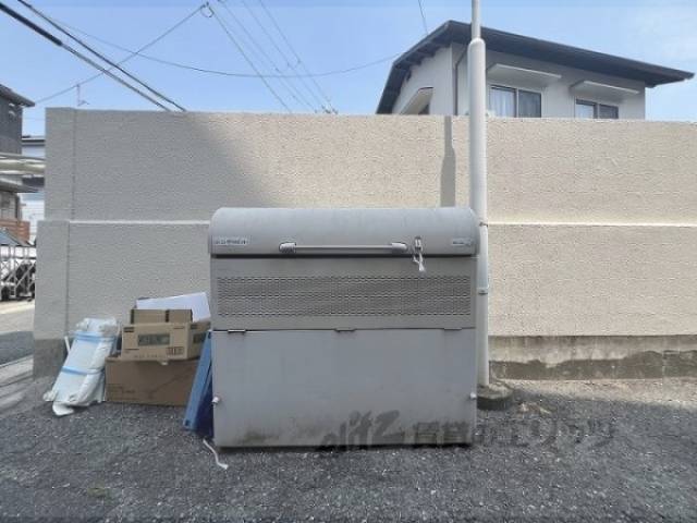 ゴミ置き場