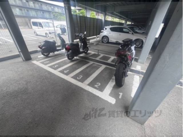 バイク置き場