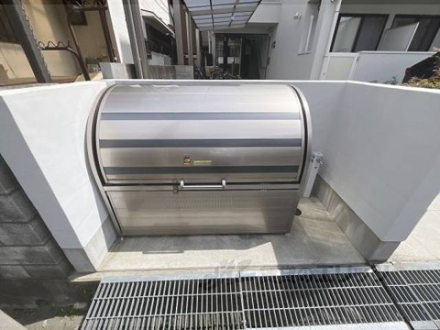 ゴミ置き場