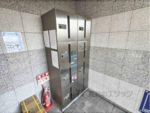 宅配ボックス