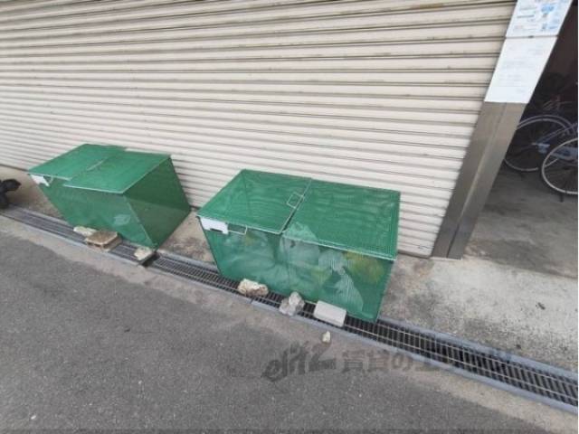 ゴミ置き場