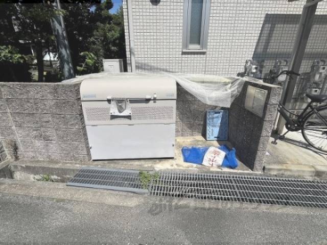 ゴミ置き場