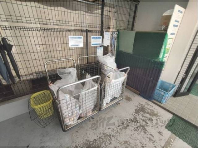 ゴミ置き場
