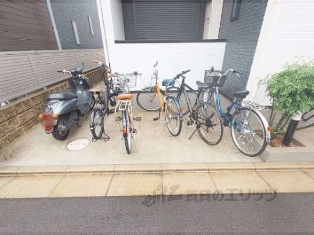 駐輪場