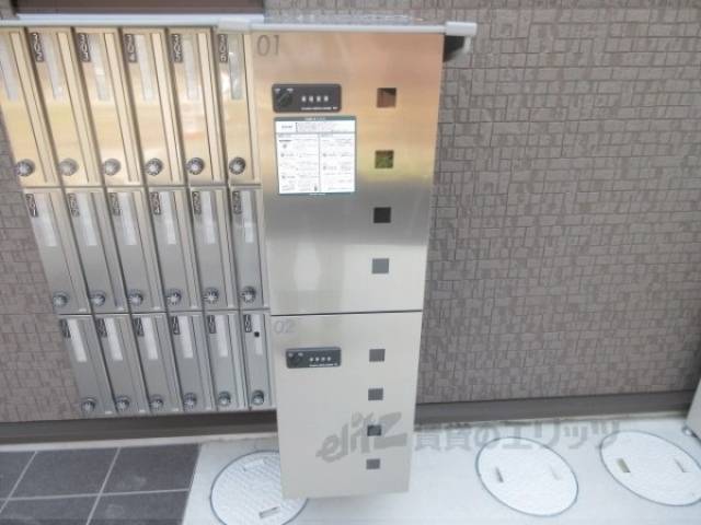 宅配ボックス