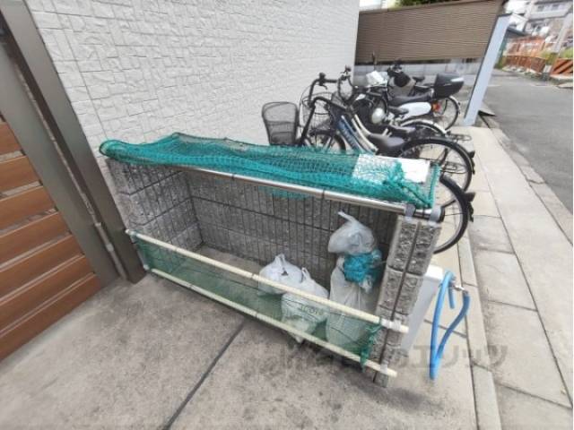 ゴミ置き場