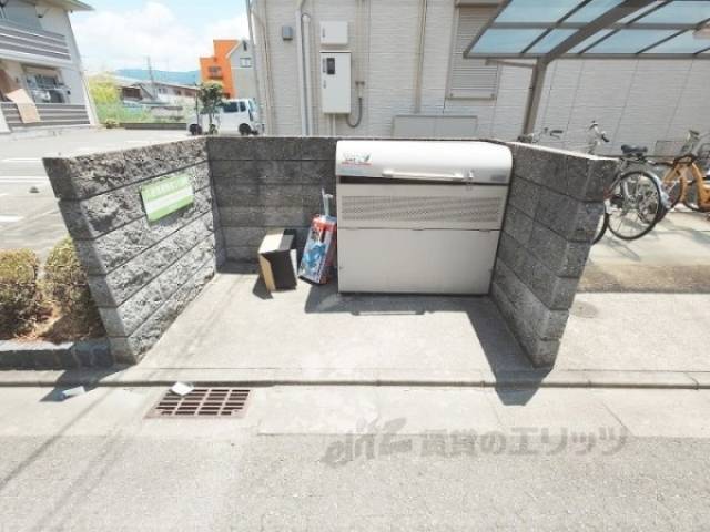 ゴミ置き場