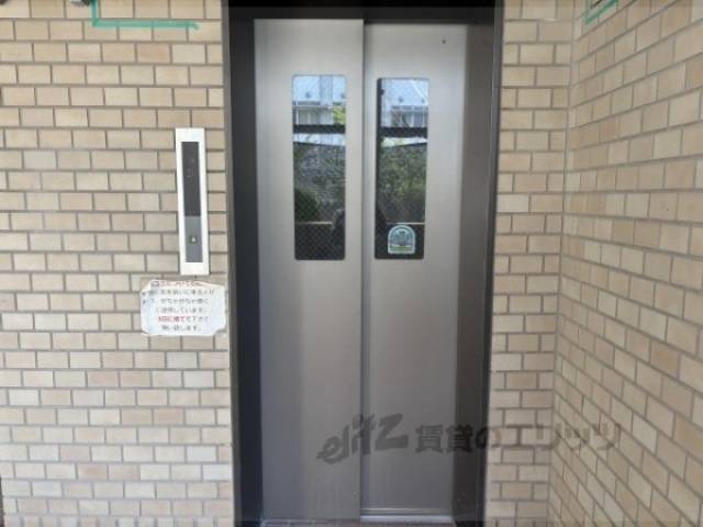 エレベーター