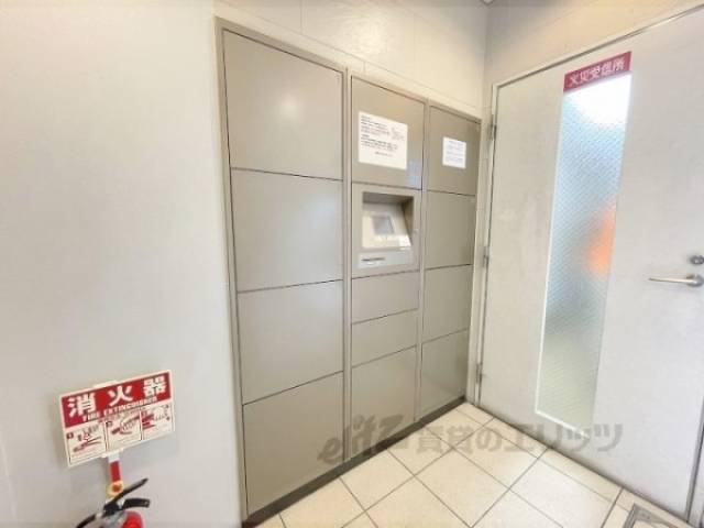 宅配ボックス