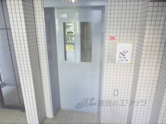 エレベーター