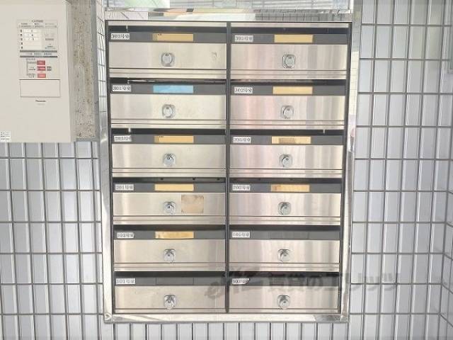 宅配ボックス