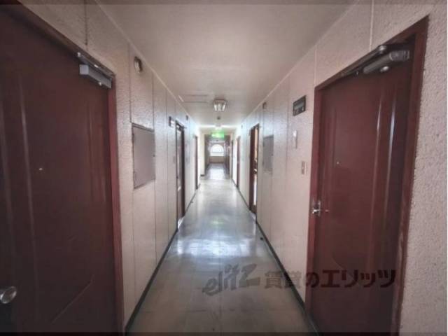 廊下　１階