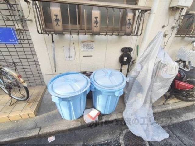 ゴミ置き場