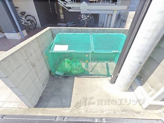 ゴミ置き場