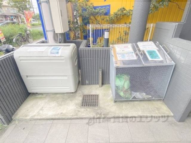 ゴミ置き場