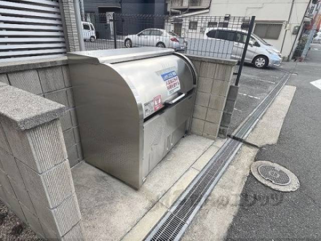 ゴミ置き場