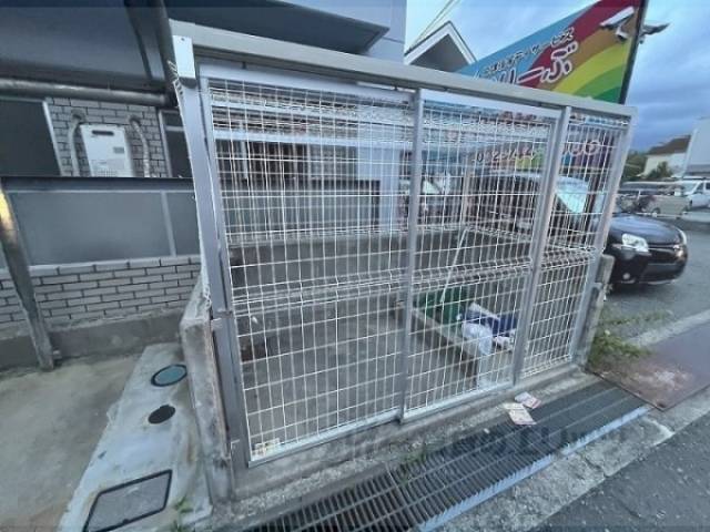ゴミ置き場