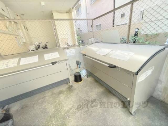 ゴミ置き場