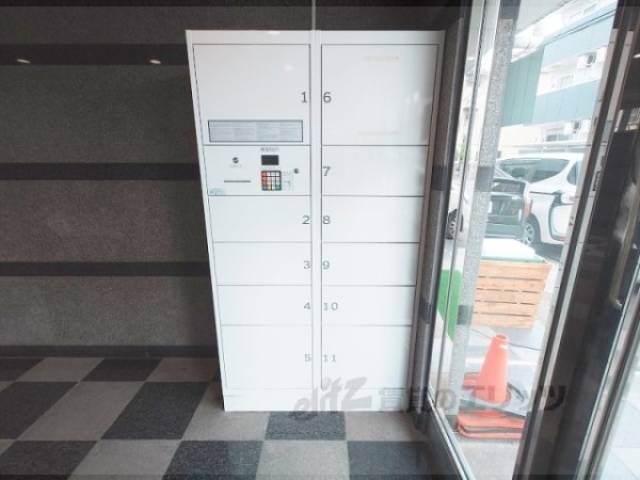 宅配ボックス