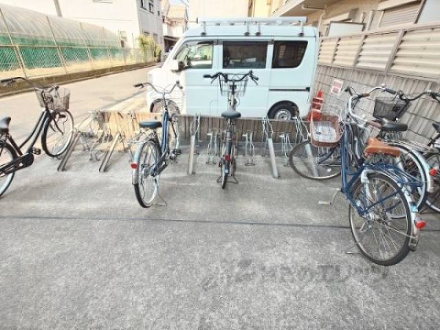 駐輪場