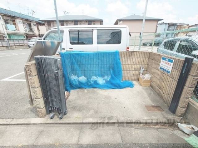 ゴミ置き場