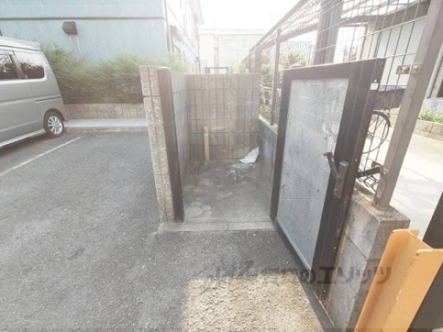 ゴミ置き場