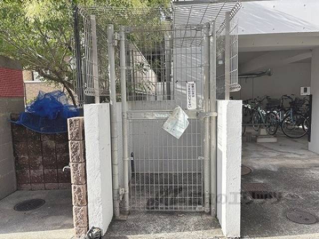 ゴミ置き場
