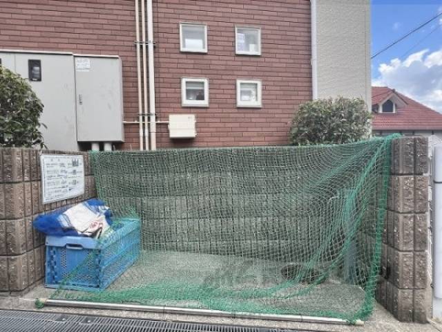ゴミ置き場